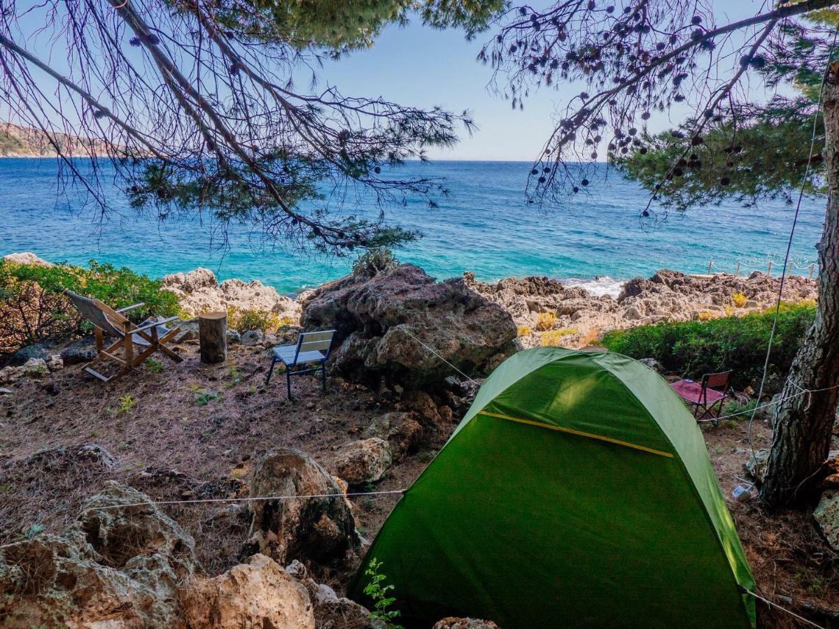 ホテル The Sea Cave Camping ヒマラ エクステリア 写真