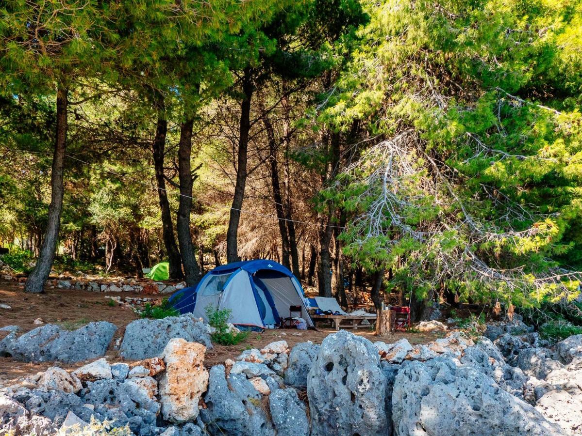 ホテル The Sea Cave Camping ヒマラ エクステリア 写真